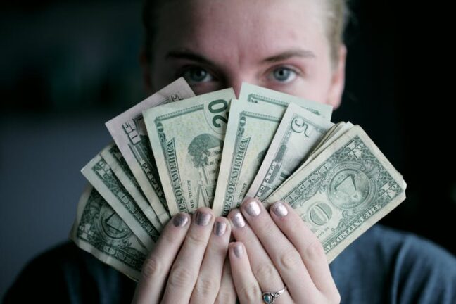 Addiction to money graphic