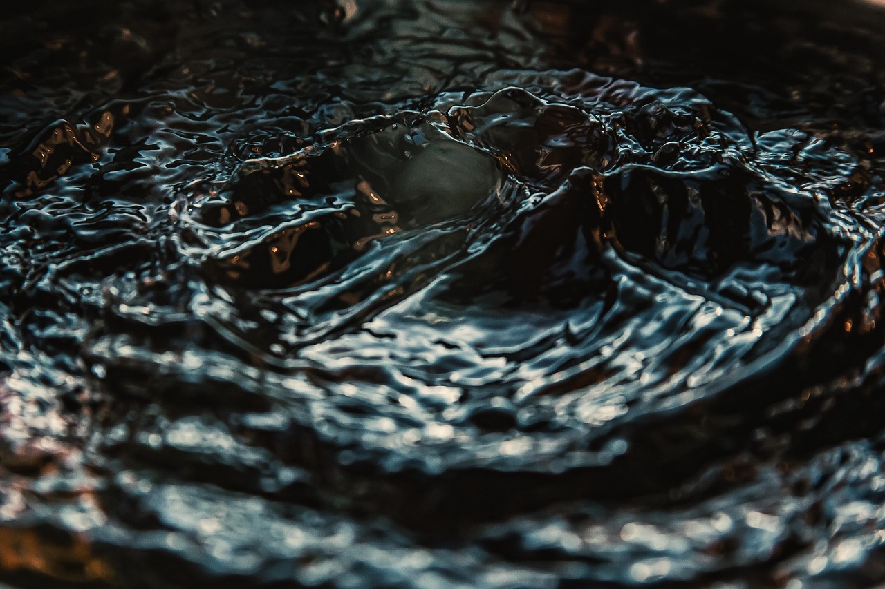 water, wave, dark, liquor, ocean, sea, lake, storm, nature, closeup